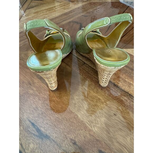 Anne Klein PT Mistral Green and Gold Buckle Peep Toe Wedge Slingback Wicker Heel - Picture 4 of 8